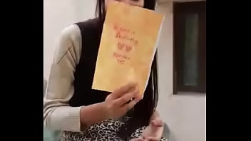 Preview 1 of Y Frien Mom - VID-20140507-WA0008