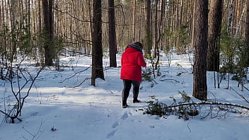 Preview 1 of Allegra Ocean Hot Mom - Chubby hitchhiking hottie in black leather leggings sucked cock in the woods and set up a huge juicy ass for a hard fuck right in the snow
