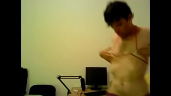 Preview 3 of Sipping Siceter Sex - Strip tease bikini - Julio - 2013
