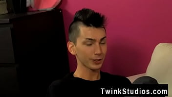 Preview 1 of Soldier 720p - Gay twinks Colby London has a pecker fetish and he&#039_s not afraid to