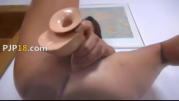 Preview 4 of Rakheel Steel Mesage Relax Son - Ultra sexy pussy vibrating on the glass