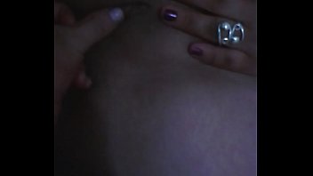 Preview 1 of Animal Smallc Movi - metiendole el dedo a my chola