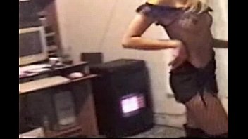 Preview 1 of Sunnydale Xxx - ALONDRA VESTIDO TRANSPARENTE BAILANDO YO SOY PUTA