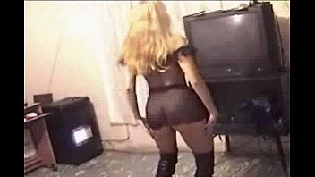Preview 4 of Sunnydale Xxx - ALONDRA VESTIDO TRANSPARENTE BAILANDO YO SOY PUTA