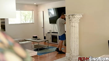 Preview 3 of Thailand Porn Vidio - Blonde spoiled teen Kelsey Kane gets pussy fucked hard by her stepdad Filthy Rich for not doing her chores!