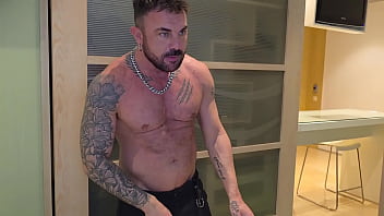 Preview 3 of Xxx Does - Hot Review of the Boss&#039_s XXL File [Trailer]