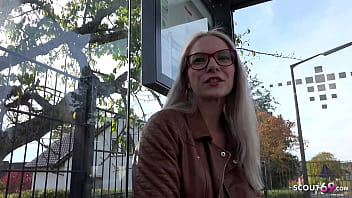 Preview 1 of Zwxdwelup - GERMAN SCOUT - Fit blonde Glasses Girl Vivi Vallentine Pickup and talk to Casting Fuck