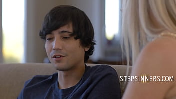 Preview 1 of South X Sex - You Are Better Off Without Her Step Son..|Bunny Madison| StepSinners