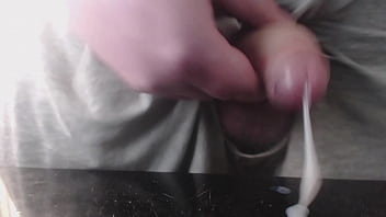 Preview 2 of Filllipine - A quick cumshot (please comment :D)