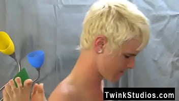 Preview 3 of Pakistan Ko Shde Ke Philemon Rat - Twink movie of Miles Pride is such a puny lad that he makes Timo