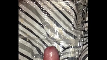 Preview 2 of Muson Sex - Cumshot into plastic tray