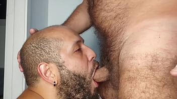 Preview 4 of Desi Chodam Chadi - Servindo e dando o meu rab&atilde_o pro padrasto andredogao - Inteiro no Red