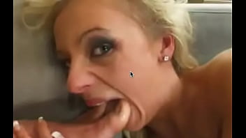 Preview 4 of Ilorgozvx - blonde licks feet