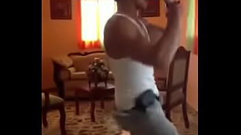 Preview 3 of Sanny Lioun Haing Pusi - yo vailando