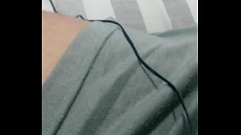 Preview 1 of Fuck My Bed - 20140423 234355