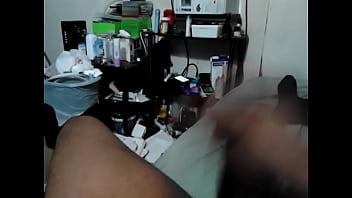 Preview 1 of Balloon Looner Geo Donut Gay - VID 20140423 143723