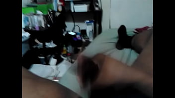 Preview 4 of Balloon Looner Geo Donut Gay - VID 20140423 143723