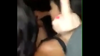 Preview 2 of Japanese Son Yong Mom - Video de Litzy besando a otra mujer en Automovil