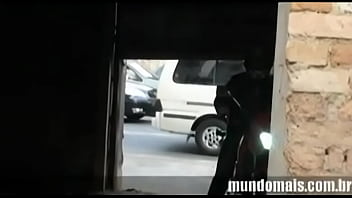 Preview 1 of Sexy In Porn - O motoqueiro Diogo est&aacute_ de volta!