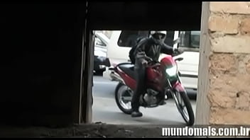 Preview 1 of Fucking Image S - [PUBLICIDADE]  O motoqueiro Diogo est&aacute_ de volta para bater uma deliciosa punheta no Mundo Mai