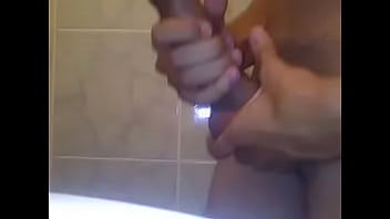 Preview 4 of Xxxx Scuking - Little handjob