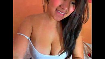 Preview 1 of Farhs - Peituda na Cam