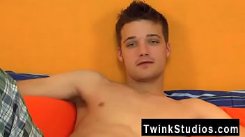 Preview 1 of Hot Real Mother And Son - Gay fuck Krys Perez was born in Texas and lived in Kentucky for a