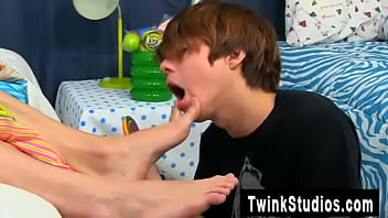 Preview 2 of Romantik Mature - Gay movie Kyler Moss and Nick Duvall get into some juicy and sticky