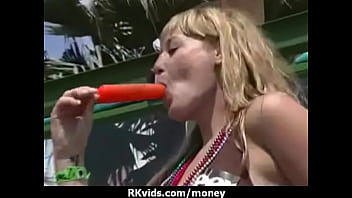 Preview 4 of Perverser Bloejob - Sexy wild chick gets paid to fuck 15
