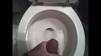 Preview 1 of Crazy Squirting Lesbians - Me masterbating 3