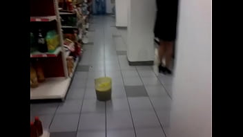 Preview 1 of Johnny Sins Stepsister - Bajo falda en el oxxo
