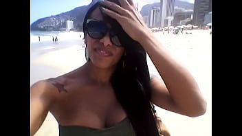 Preview 1 of Aaliyah Hadid Gray - lorraine Martins em Ipanema
