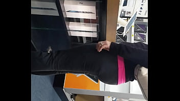 Preview 2 of Pertama Kena Amput Korea - Nice ass in tight pants.