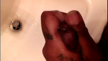 Preview 4 of Granny Hairy Bb - CAM00201
