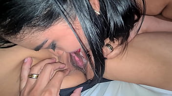 Preview 3 of Rina Ellis Secretary Xxx Photo - Aventuras do Casal Mattos - De buceta de fora na balada e transando na frente de todo mundo