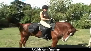 Preview 3 of 2min Vedoi - Amateur Chick Takes Money For A Fuck 9