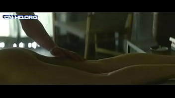 Preview 2 of Small Fucking Lady - Robin Wright - Adore