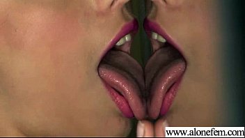 Preview 1 of Ttjjlitlc - Hot Sexy Amateur Girl Need Sex Toys Dildo To Climax movie-29