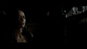 Preview 2 of Kolkata Koel Xxx Video - Moon Bloodgood &ndash_ Terminator Salvation