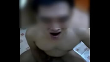 Preview 3 of Young Mother Sex Behind Father - Uong nuoc dai