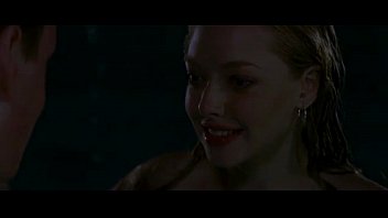Preview 2 of Uikliiqrf - Amber Heard,  Amanda Seyfried &ndash_ Alpha Dog