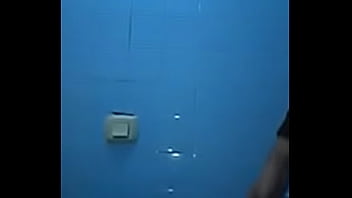 Preview 1 of Cumshot Nome - novinho se mostrando