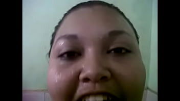 Preview 1 of Geany Bbc - VID 00003-20120607-1511.3GP