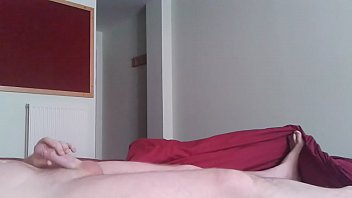Preview 2 of Ivana Fukalot Primer Anal - straight male wank