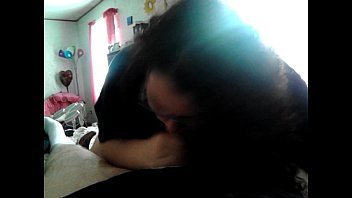 Preview 1 of Virtuababy Isizzu - Quick Blowjob with the Girl Finishing
