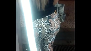 Preview 3 of Anta You Mia - Loira rabuda