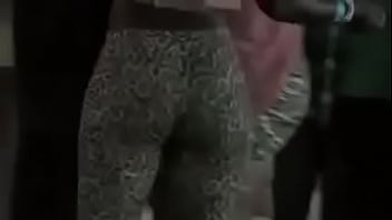 Preview 1 of Brodar An Sister - Ebony booty spandex Sexy BIG ASS