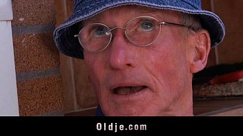 Preview 1 of Colus Up - Oldman gets to fuck a horny teeny
