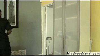 Preview 2 of Fucjed In The Pussy - Interracial gangbang mud shark