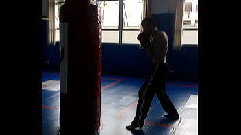 Preview 1 of Lexi Bellenerd - le boxe